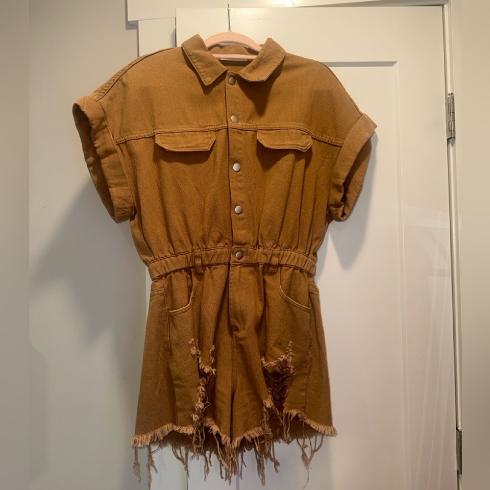 Stylish Brown Jumpsuit with Distressed Hem